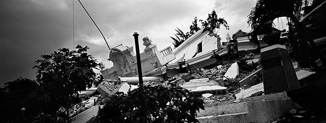 The potential quake could be 1,000 times stronger than the one that killed 100,000 Haitians in 2010. (PAOLO PELLEGRIN/MAGNUM PHOTOS)