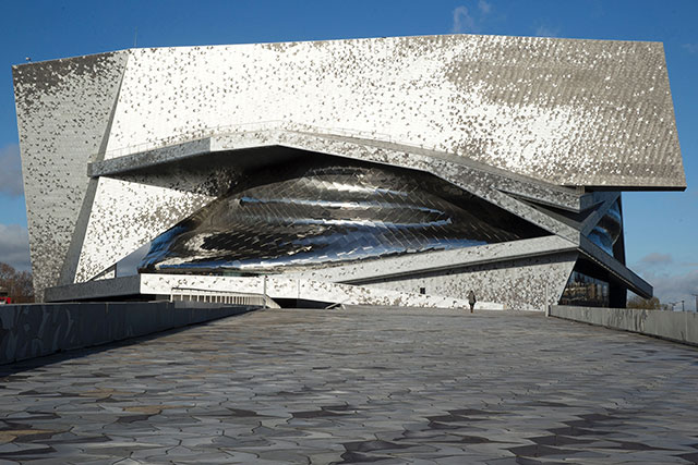 Jean Nouvel’s Philharmonie de Paris, which opened in 2015, after years of delays and cost overruns, looks like an abandoned Klingon imperial outpost. (KENZO TRIBOUILLARD/AFP/GETTY IMAGES)