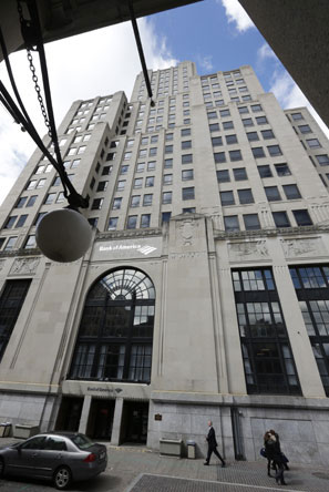 Providence’s Bank of America building, once a business hub, now stands empty. (Steven Senne/ AP Photo)