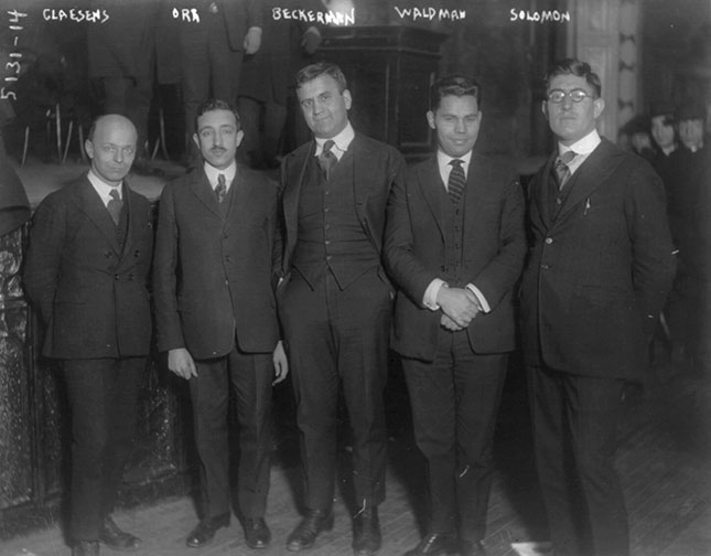 In 1920, the New York State Assembly voted to expel five socialist party members, shown above, from the legislature. (GEORGE GRANTHAM BAIN COLLECTION/LIBRARY OF CONGRESS)